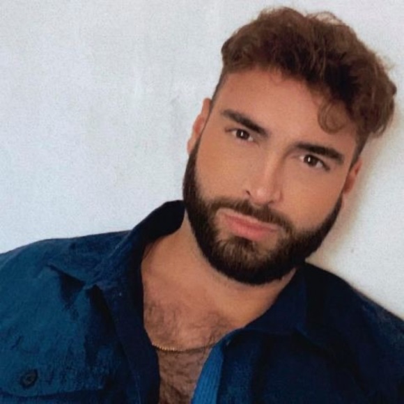 Meet your Posher, Brian - Picture 1 of 1